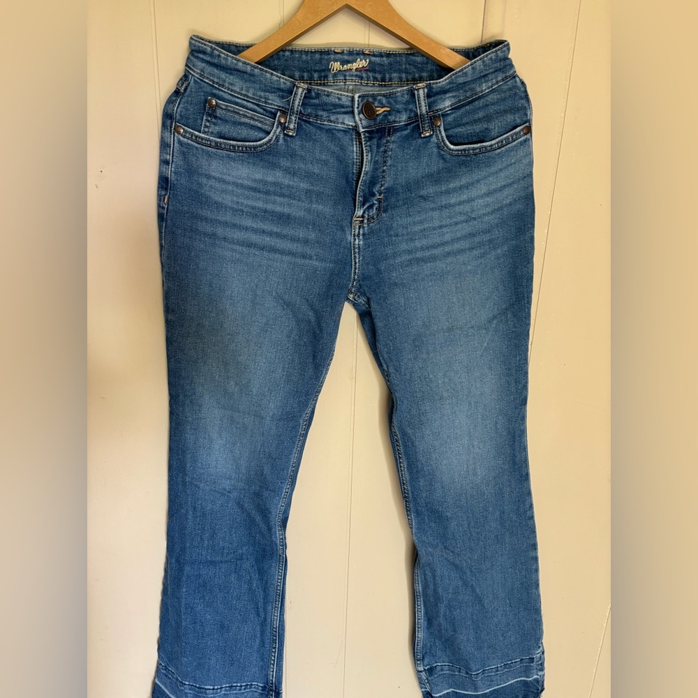 Wrangler Women's bellbottoms